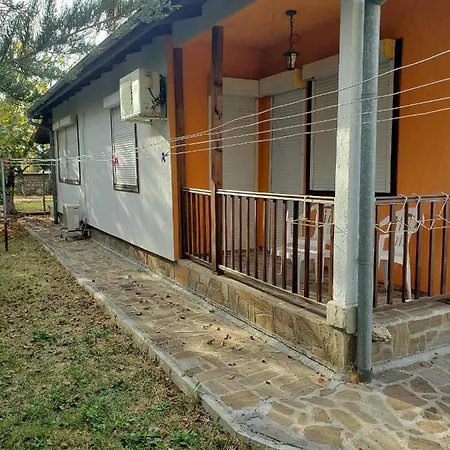 Guest house стаи за гости Holiday Garden