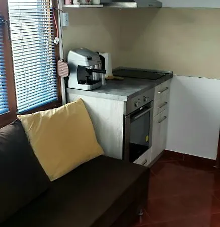 Guest house стаи за гости Holiday Garden *